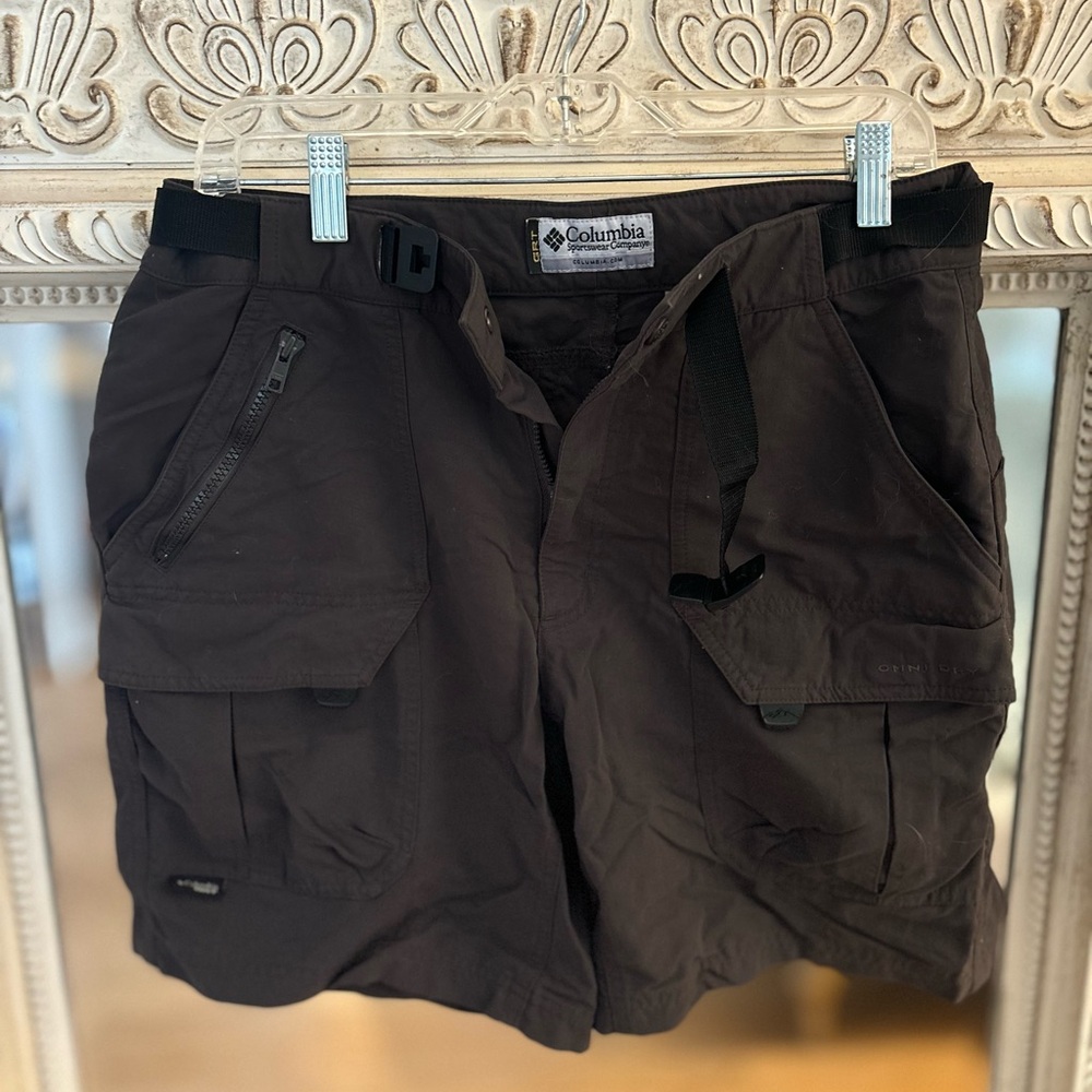 Columbia Brown Men's Cargo Shorts with Multiple Pockets